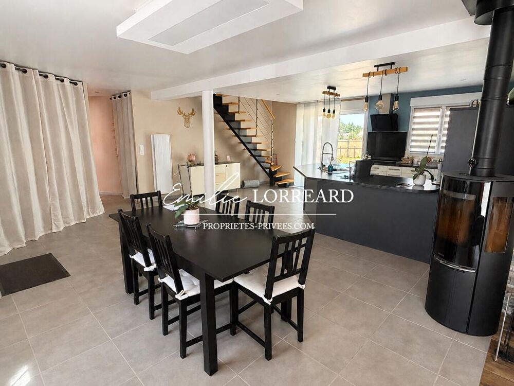 Vente Maison Maison Ecommoy 7 pièce(s) 160 m2 Ecommoy