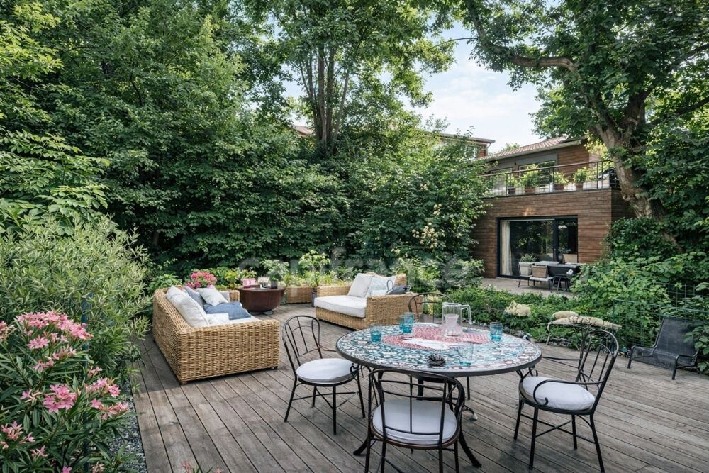 à vendre  Maison Prévessin-Moëns (01280)