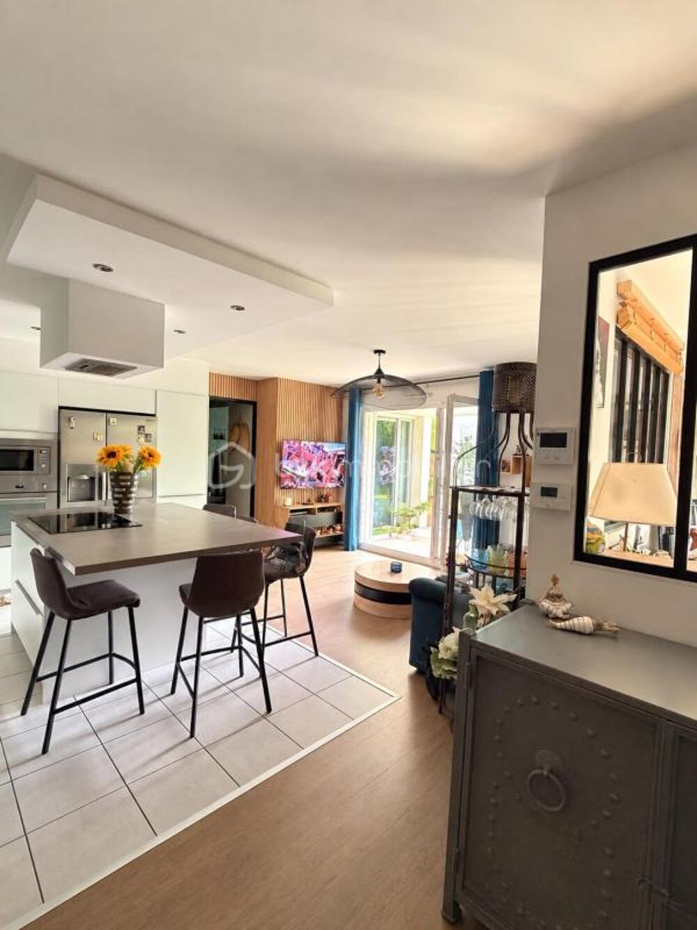 Vente Appartement FRANCHEVILLE – SUPERBE T4 ATYPIQUE EN REZ-DE-JARDIN – 87 M² – 76 M² D'EXTÉRIEUR Francheville