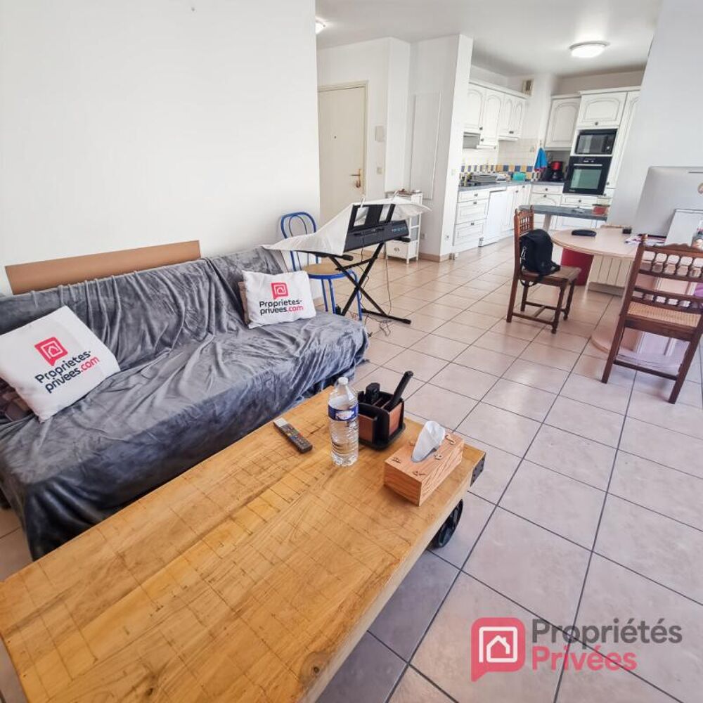Vente Appartement Villeurbanne (69100), Appartement 3 pièces de 61 m2, 2 chambres, Immeuble récent de standing, garage. Parfait état! Villeurbanne