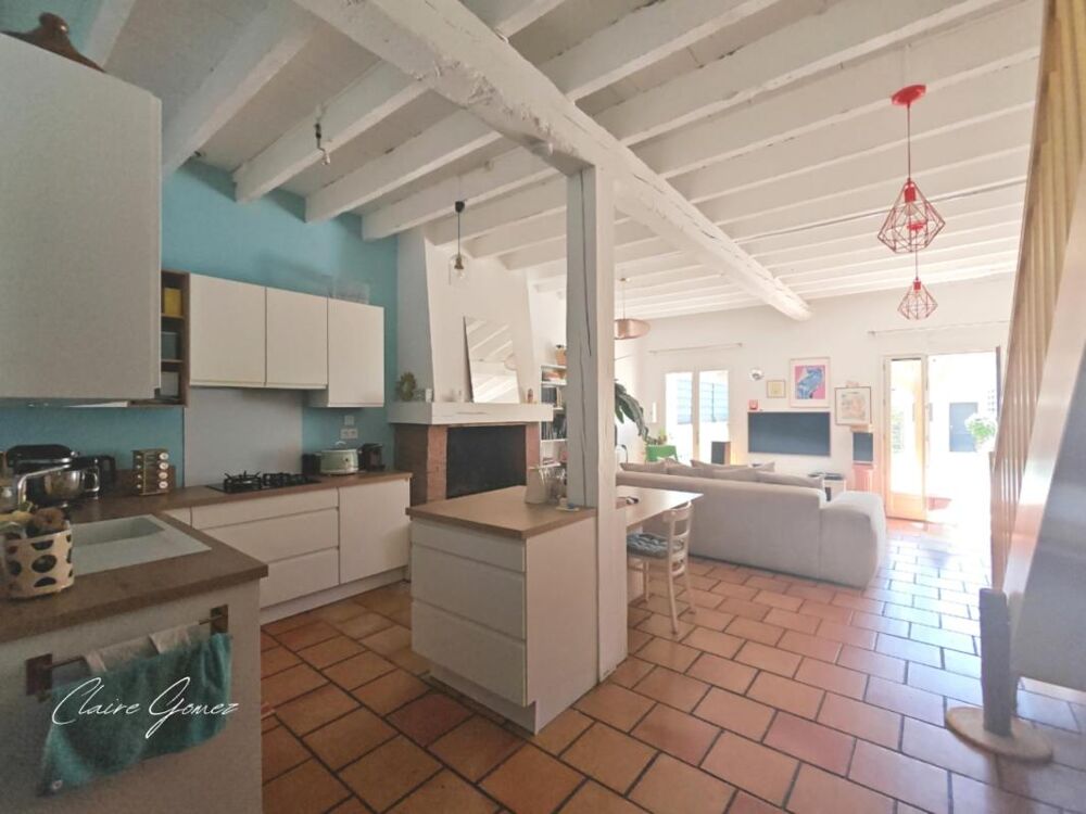 Maison à vendre 4 pièces de 100m² avec Piscine MONTAIGUT SUR SAVE (31)