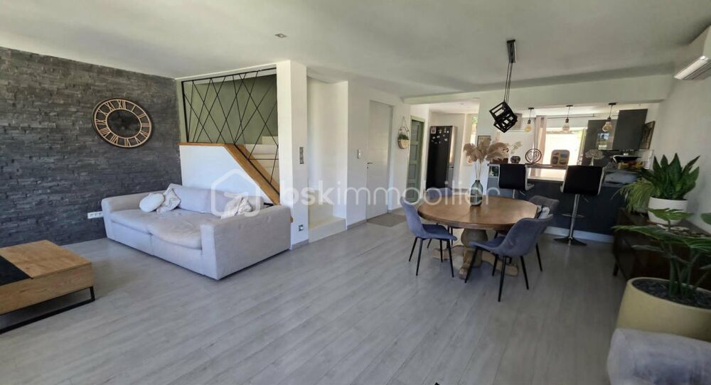 Vente Maison A LES ARCS (VAR) - MAISON DE VILLAGE 117 M² AVECTERRASSE ET GRAND GARAGE/ATELIER Les arcs