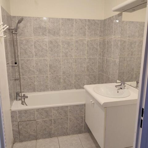  Appartement � louer 4 pi�ces 104 m�