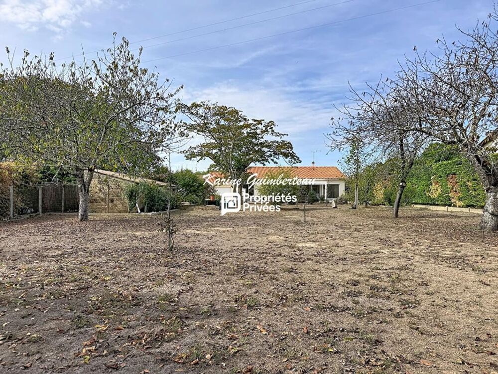 Vente Maison Coutras : Pavillon 5 pièces 149 m2 + garage + jardin Coutras