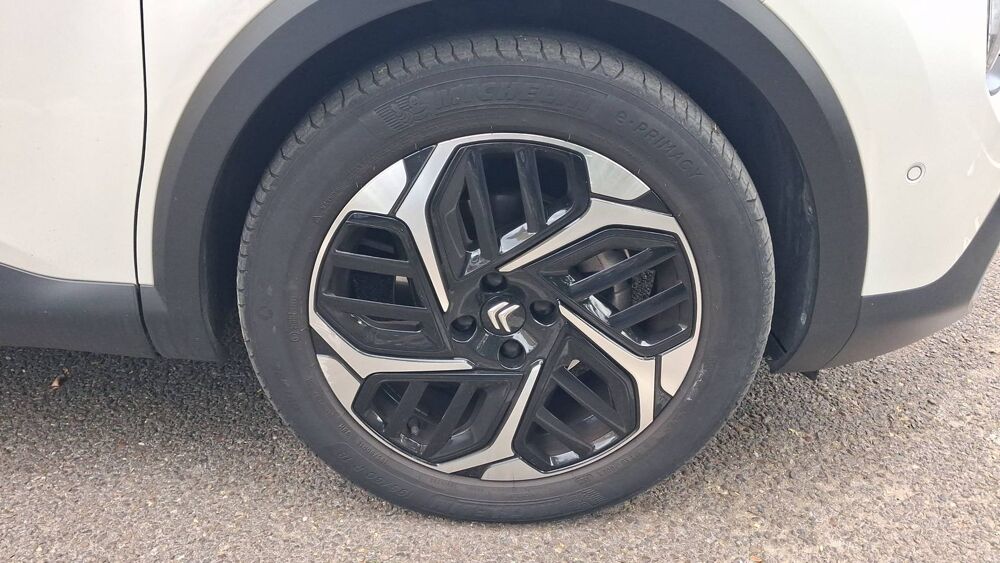 C4 X 1.2 PureTech 130 EAT8 Shine 2023 occasion 30100 Ales