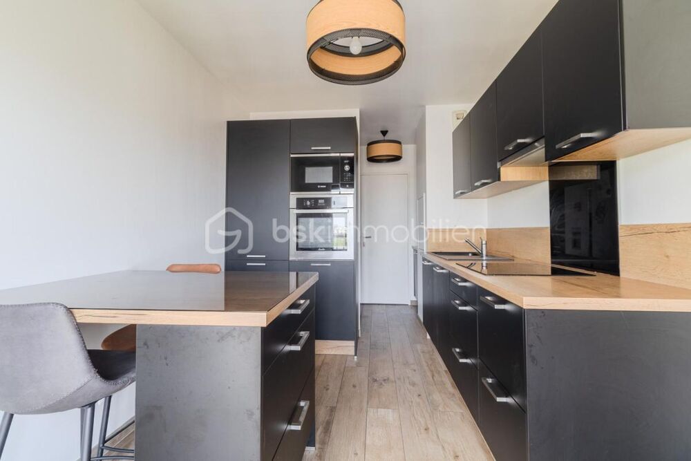 à vendre  Appartement Pantin (93500)