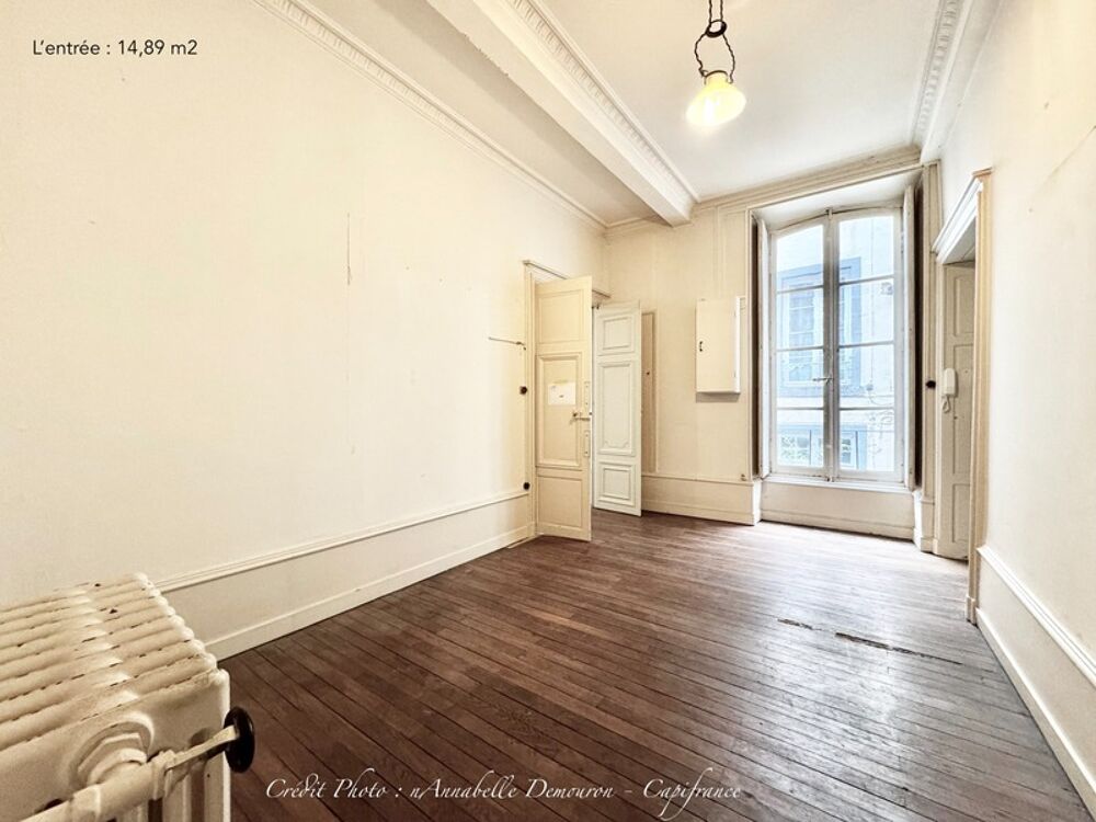 Vente Appartement Appartement bourgeois T6 à rénover avec terrasse - CLERMONT FERRAND (63) Plateau Central - proche cathédrale Clermont ferrand