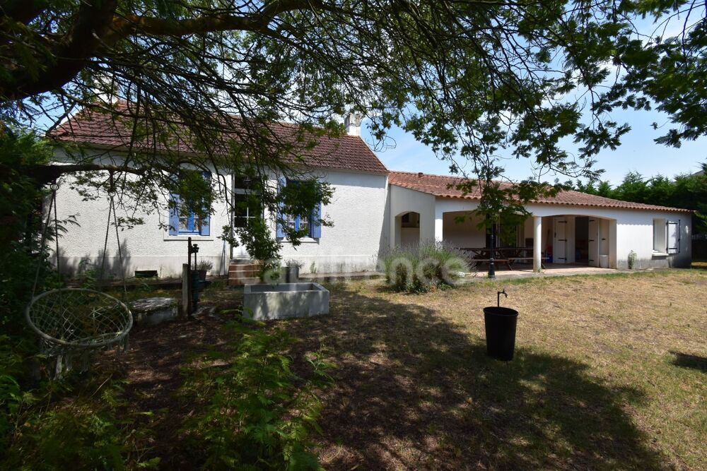 Vente Maison LA BARRE DE MONTS / FROMENTINE (85) proche île de NOIMOUTIER , VENDEE ,  Maison à vendre 10 pièces 141 m² 5 chambres, 4 WC , 4 s La barre de monts