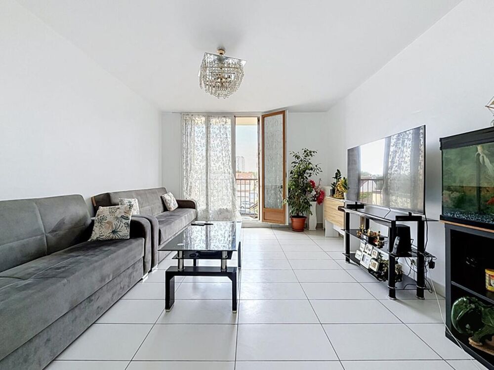 Vente Appartement Grand appartement familial 70 m²  avec parking et cave proche métro Villejuif