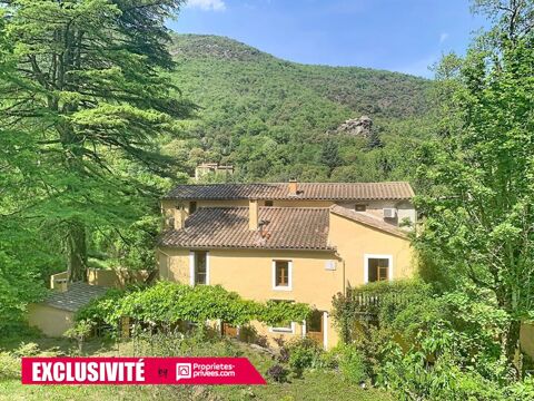   Maison Maison - 9 pièce(s) - 282 m²