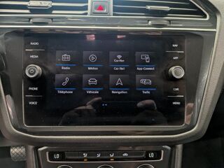 Tiguan BUSINESS 2.0 TDI 150 DSG7 Confortline Entretien complet Volk 2019 occasion 78200 Mantes La Jolie