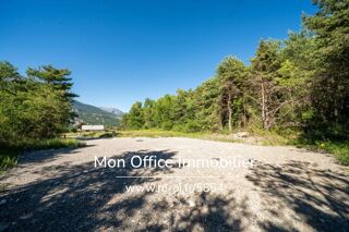  Terrain à vendre 4 pièces 621 m²