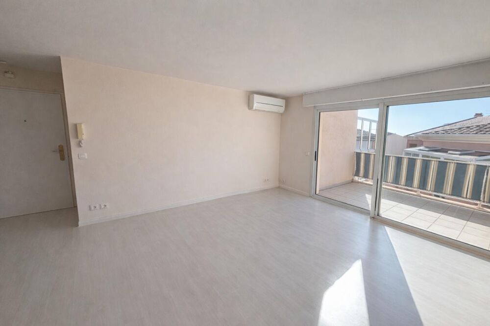 Appartement 5 pièce(s) , proche toutes commodités