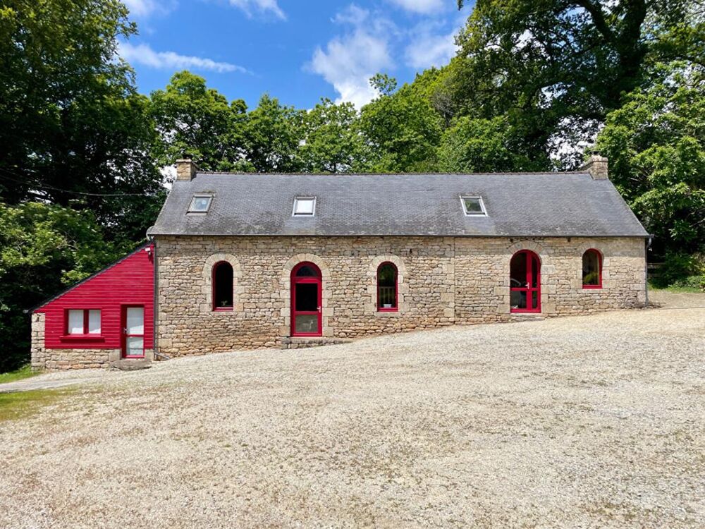 Vente Maison Ensemble de bâtisses en pierre:  VENTE A TERME LIBRE Le faouet