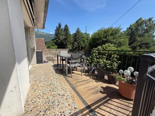  Immeuble à vendre 9 pièces 144 m²