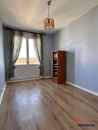  Appartement à vendre 4 pièces 75 m²