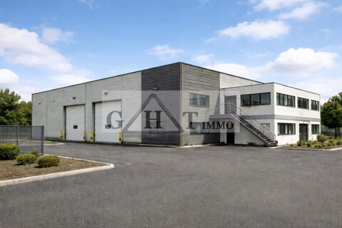   ENTREPOT/BUREAU A VENDRE CHAMBLY 