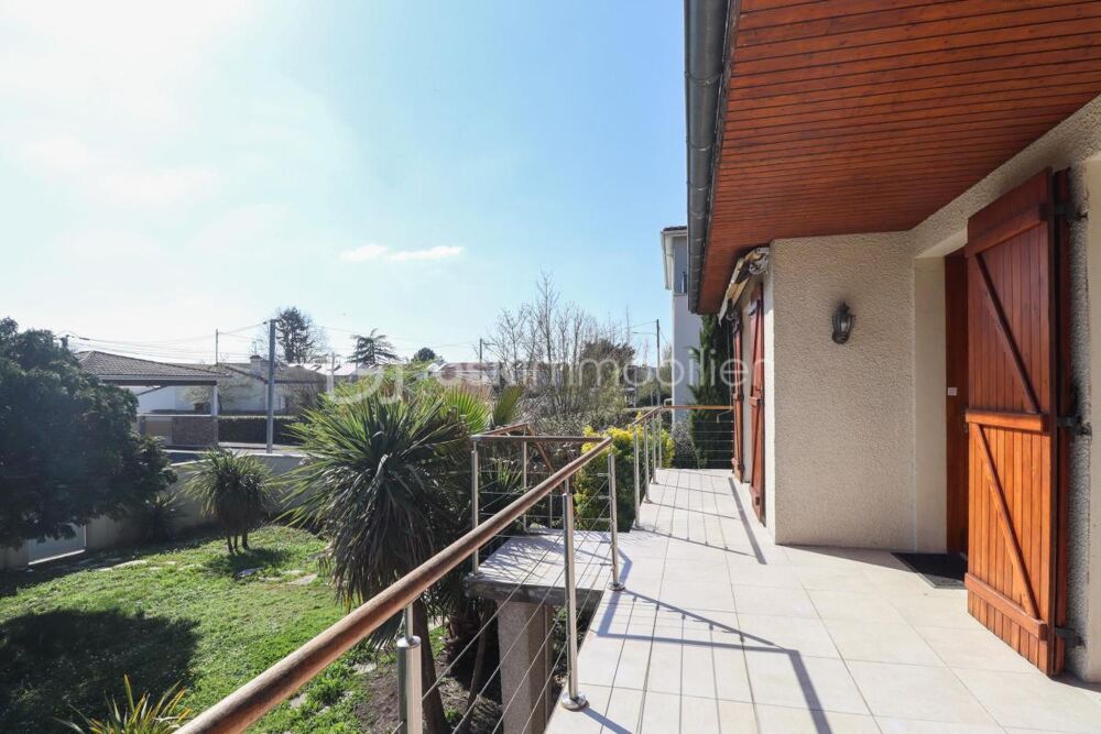 Maison 3 chambres + surface 100 m2 à aménager