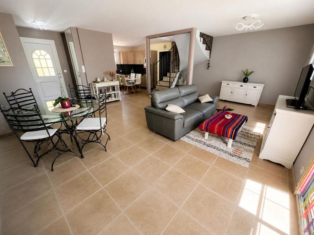 Vente Maison Maison de 5 pièces de 117 m² située à Coursan Coursan