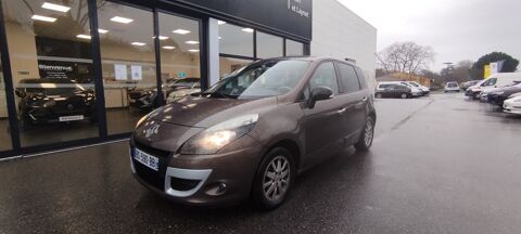 Renault scenic Sc&eacute;nic III 1.6 DCI 130 CV