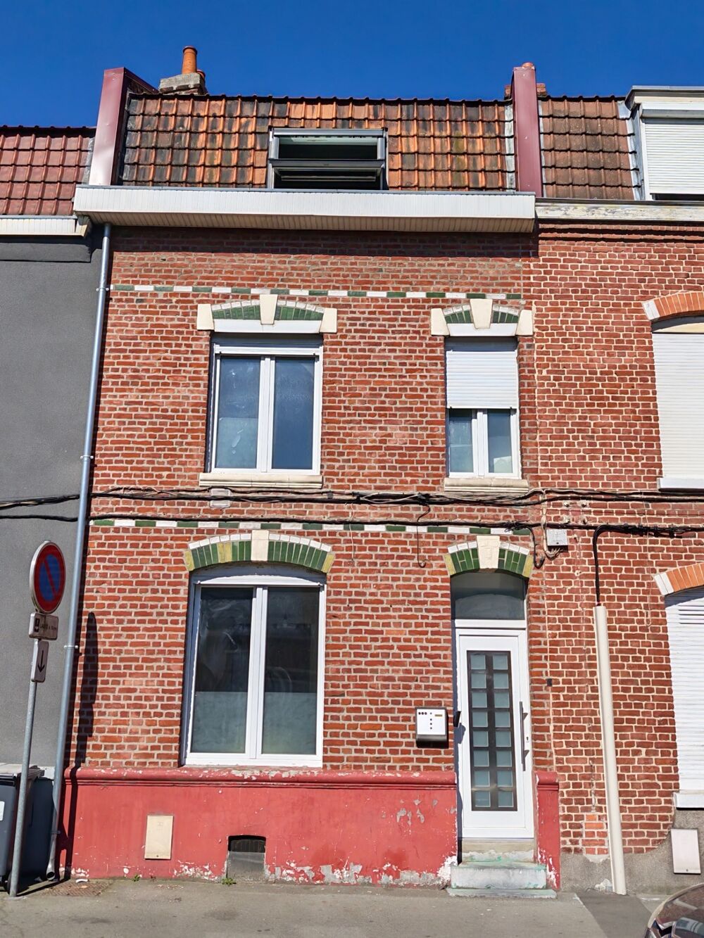 Vente Maison Pour famille ou investisseur Maison 1930 à vendre à WATTIGNIES (59) 6pièces,105m2,4 chambres, climatisatisée,petit jardinet Wattignies