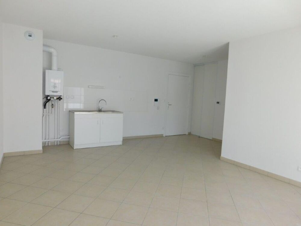 Location Appartement T3 avec balcon et double parking au Launaguet Launaguet