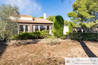  Villa à vendre 6 pièces 136 m²