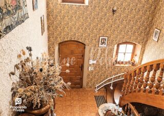  Propriété/château à vendre 15 + pièces 370 m²