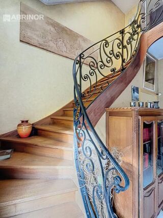  Maison � vendre 6 pi�ces 203 m�