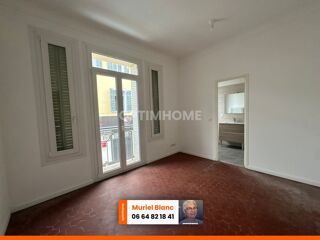  Immeuble  vendre 8 pices 300 m