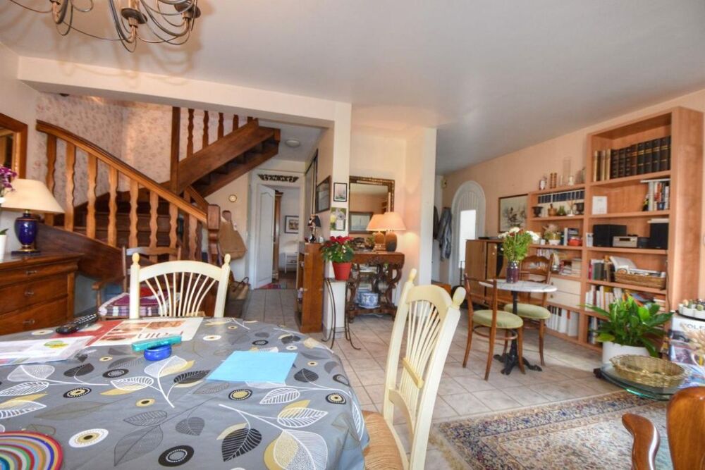 Charmante maison avec jardin, à deux pas des commodités et des plages