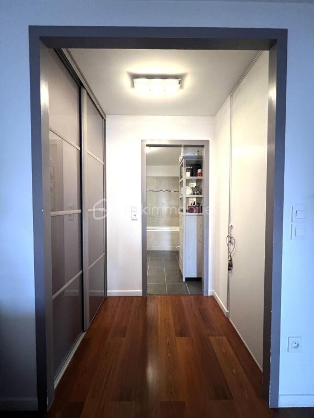 Vente Appartement Appartement 2 pièces de 42m² - 1 chambre Vert saint denis