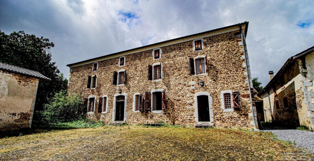 à vendre  Propriété/château Bonnut (64300)