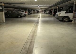  Parking / Garage  vendre 1 pice 15 m Bagnolet