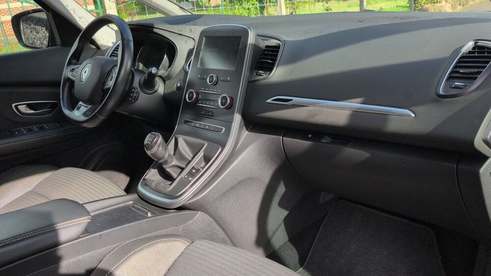 Sc&eacute;nic 1.5 DCI 110 Intens - Premi&egrave;re main Entretien constructeur 2017 occasion 62300 Lens
