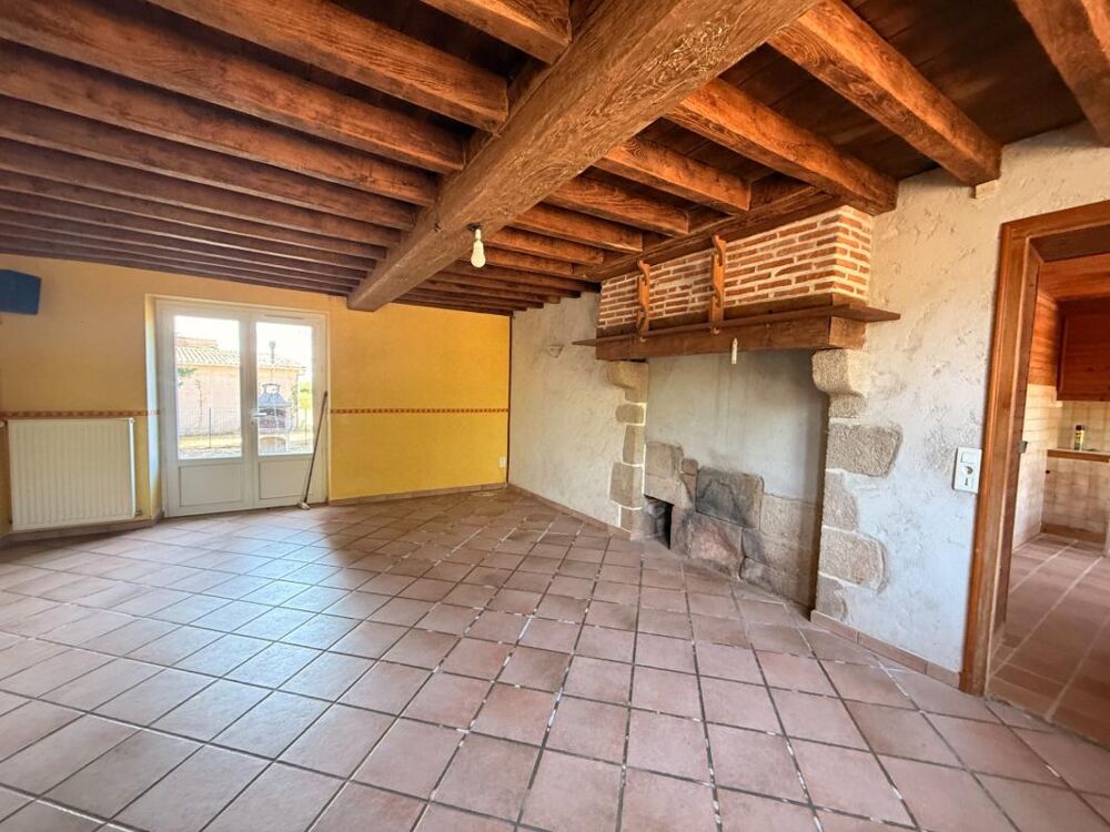 Vente Maison Charmante maison en pierre, 115m², 3 chambres, 1175 m² de terrain 89 900 € Fresselines