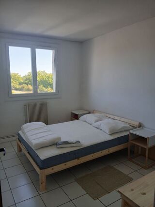  Appartement à louer 3 pièces 54 m²