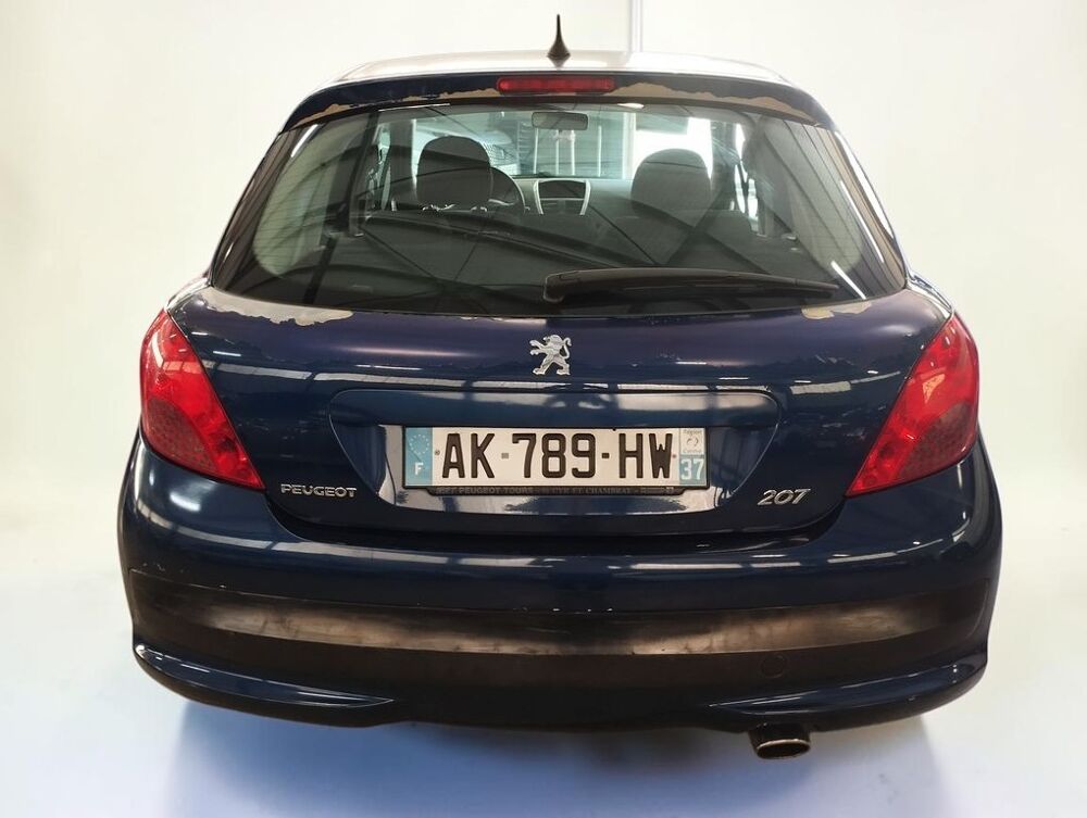 207 1.4 VTI 16 95 5P 2008 occasion 06640 Saint-Jeannet