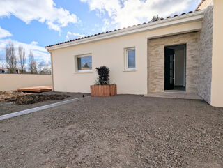 Maison 5 pièces 117 m² · à Fléac · 117 m² · 374 400 €