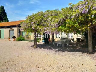  Ferme � vendre 7 pi�ces 242 m� Eyguieres