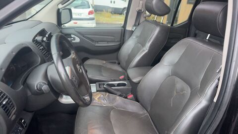 Navara 2.5 dCi 190 4WD Double Cabine Xe 2015 occasion 38300 Bourgoin Jallieu