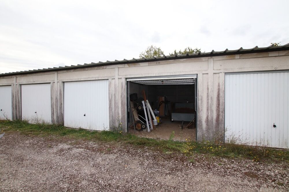 Vente Immeuble BOULAY LES BARRES, 15 kms d'orl�ans au pied de la base a�rienne de Bricy immeuble de rapport avec belle rentabilit� Boulay les barres