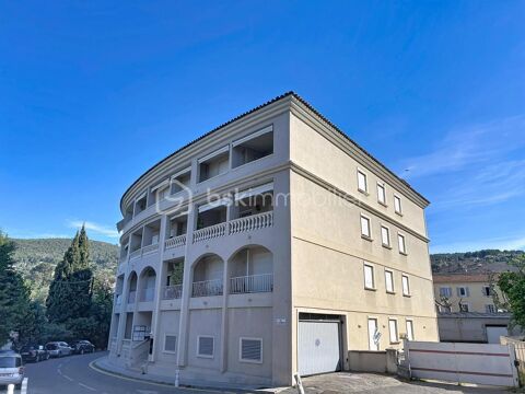 Opportunit&eacute; exceptionnelle : Local commercial spacieux au cœur de la ville 275000 83300 Draguignan