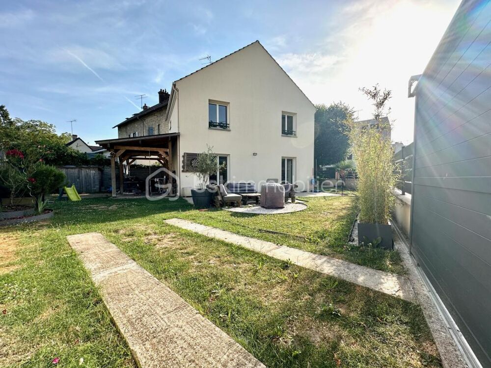 Maison individuelle de 2019 - 94 m² - 3 chambres - DPE B - Gare à 600 m