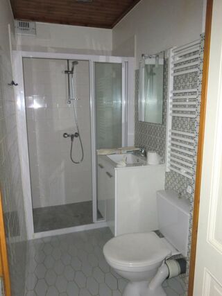  Appartement à louer 3 pièces 68 m²