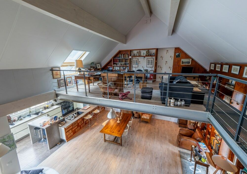 MAISON 246 M² - PIECE DE VIE SPACIEUSE 70m² - QUATRE SUITE PARENTALES