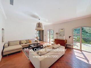  Villa à vendre 7 pièces 200 m²