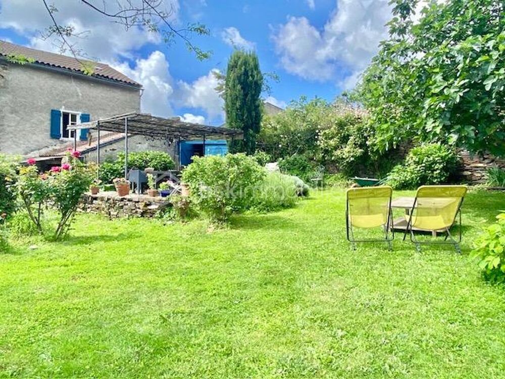 Vente Maison Jolie maison de village de 105 m² avec grand jardin de 830 m² sans vis à vis et vue montagne Cuxac cabardes
