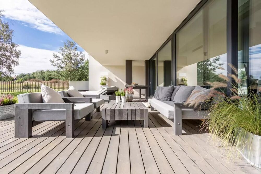 MAISON DARCHITECTE AVEC JARDIN DE 322 m² & TRIPLE TERRASSE  RARE À RUEIL-MALMAISON