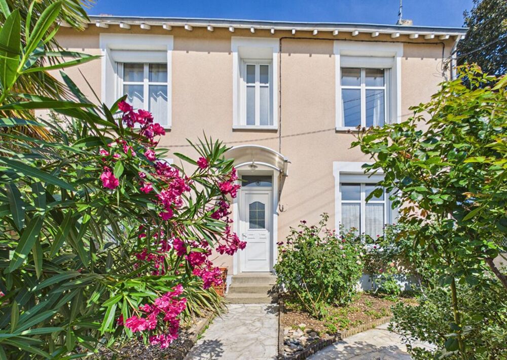 Vente Maison Maison Poitiers 5 pièce(s) 107 m2 Poitiers